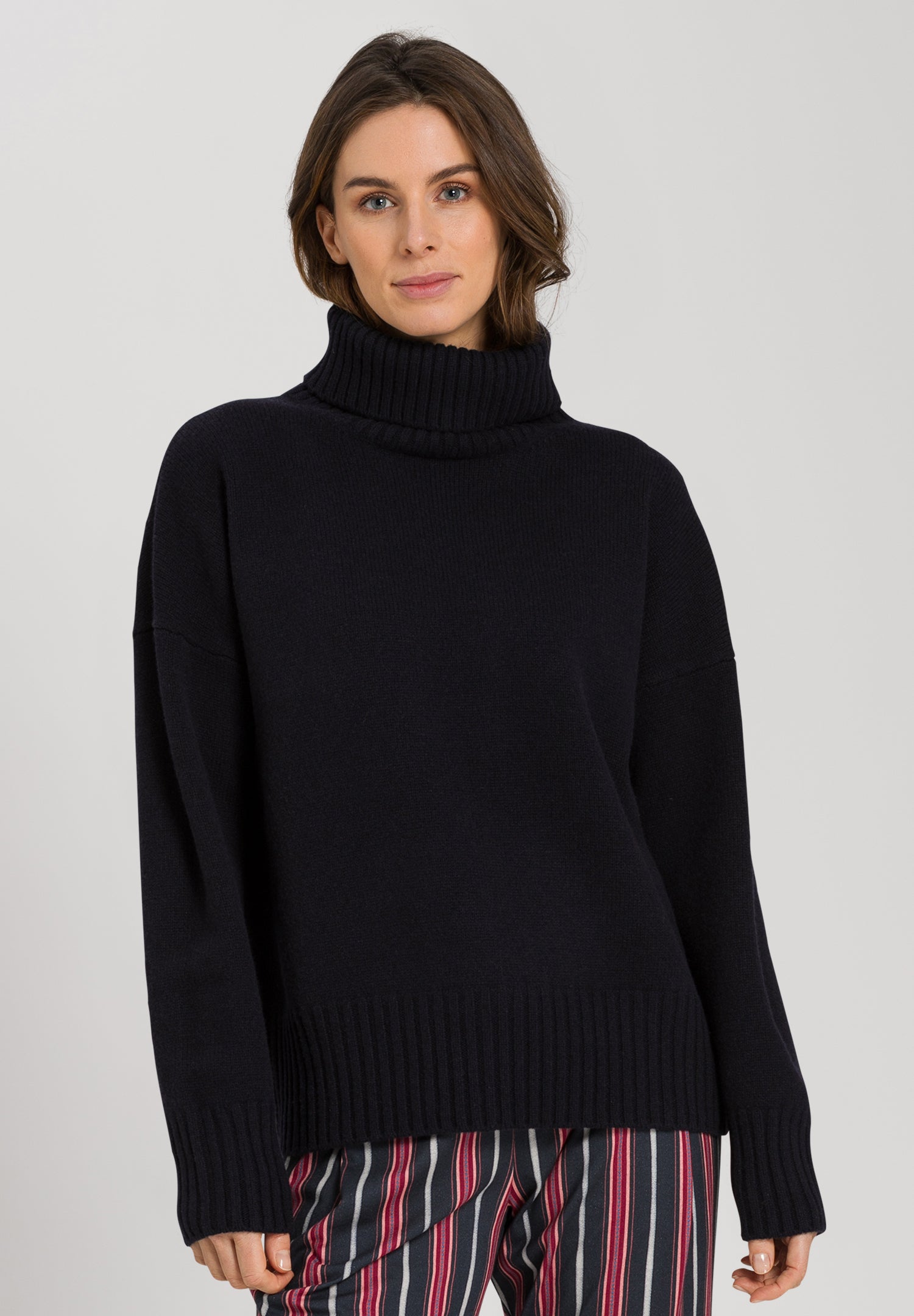 78699 Knits Turtleneck Pullover - 2601 Deep Navy