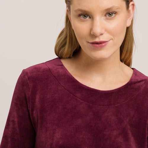 78770 Favourites Pullover - 2423 Ruby Wine