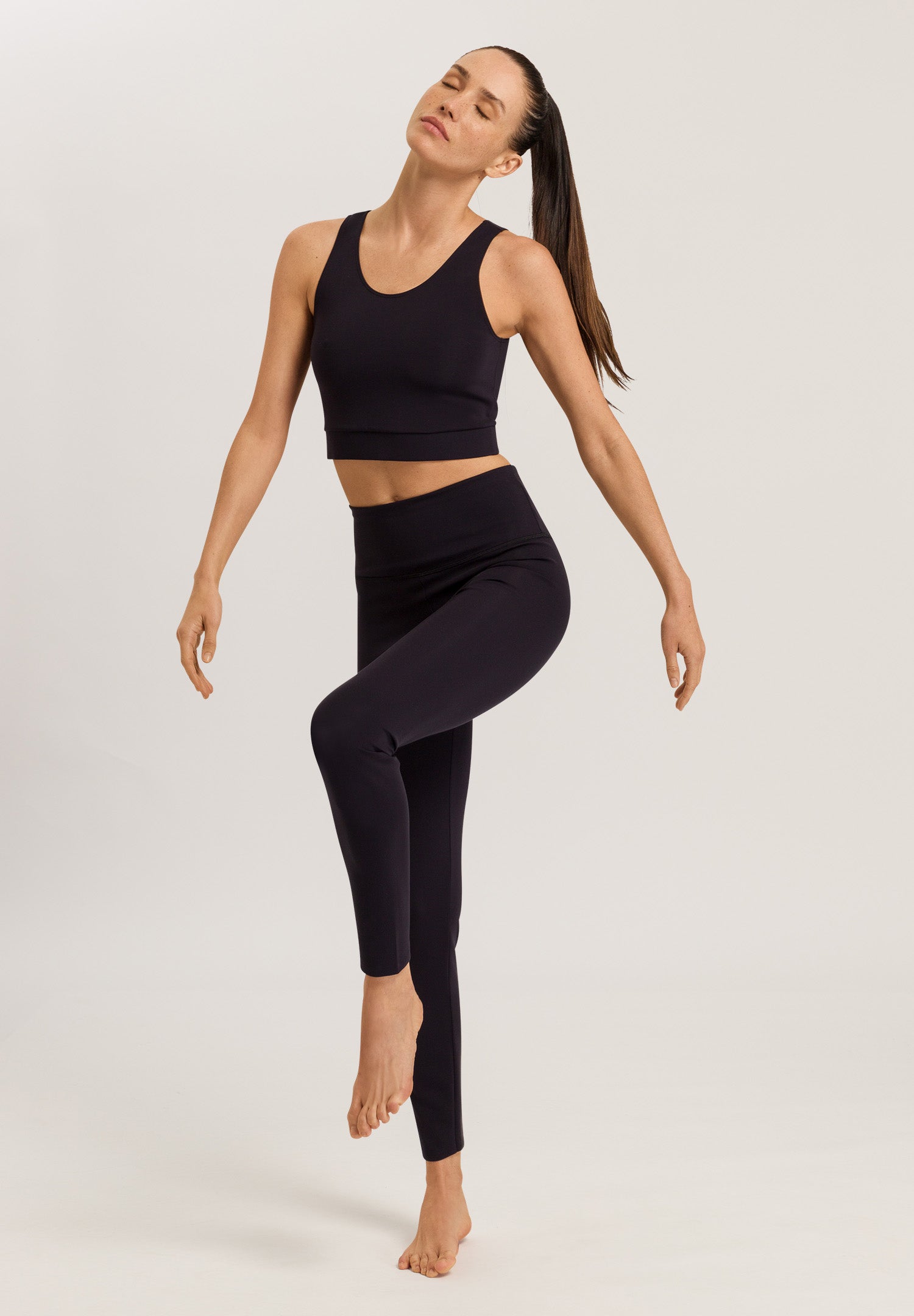 78792 Balance Leggings - 2199 Black Beauty