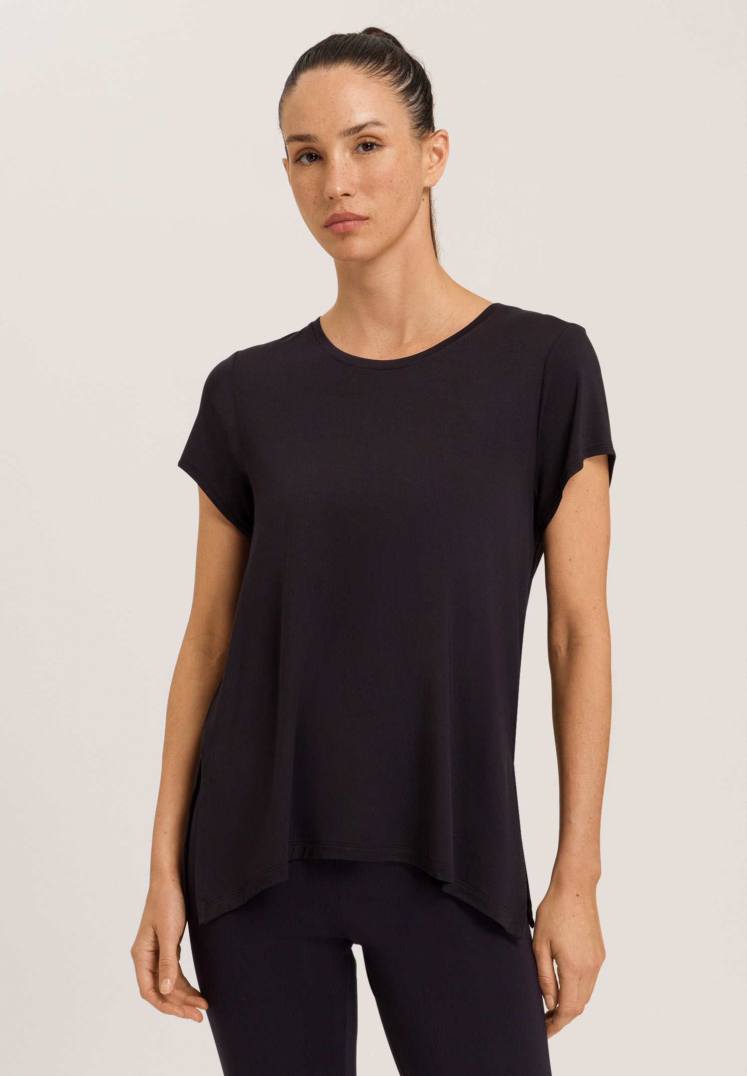 78795 Yoga S/Slv Shirt - 2199 Black Beauty