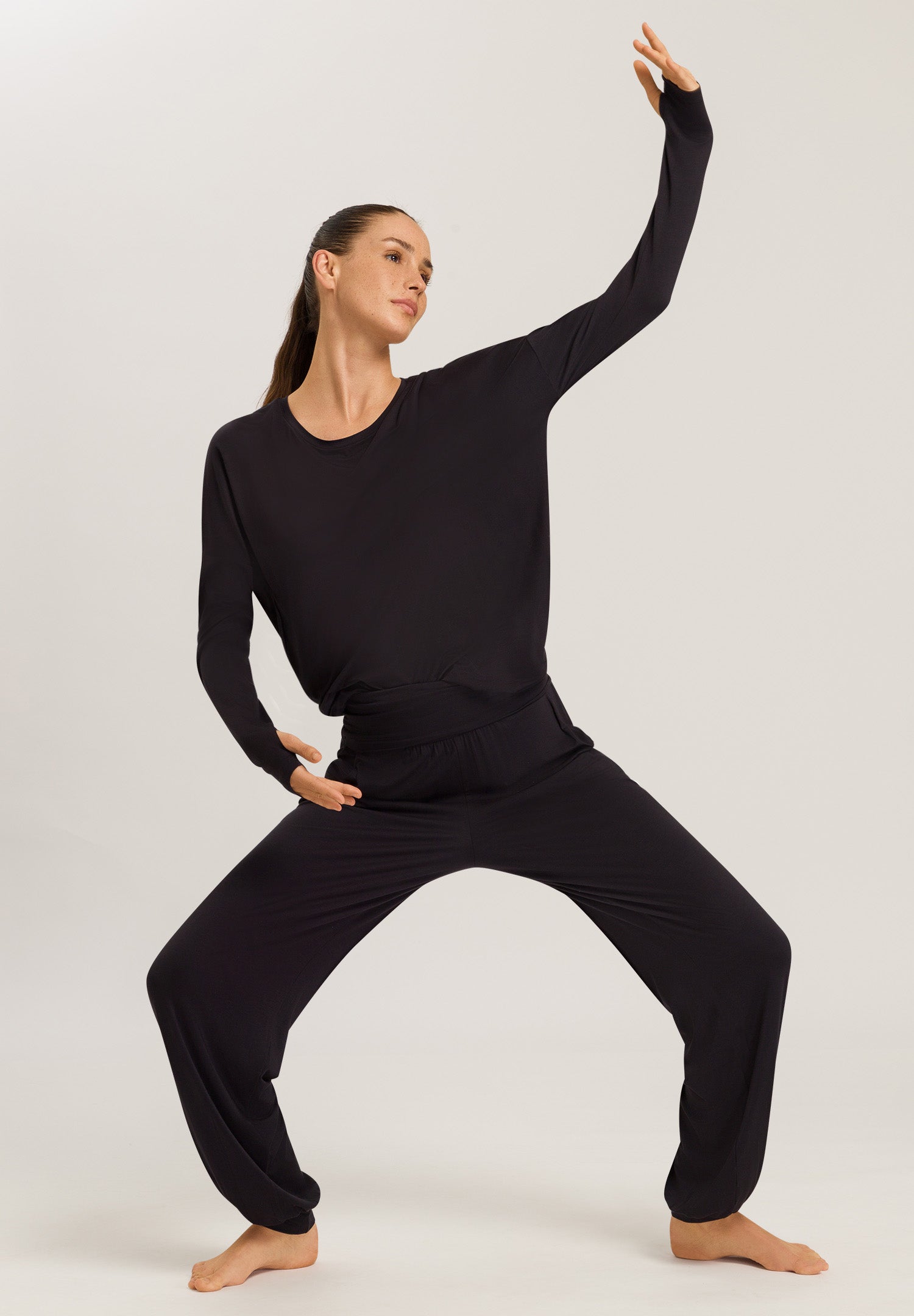 78796 Yoga L/Slv Shirt - 2199 Black Beauty