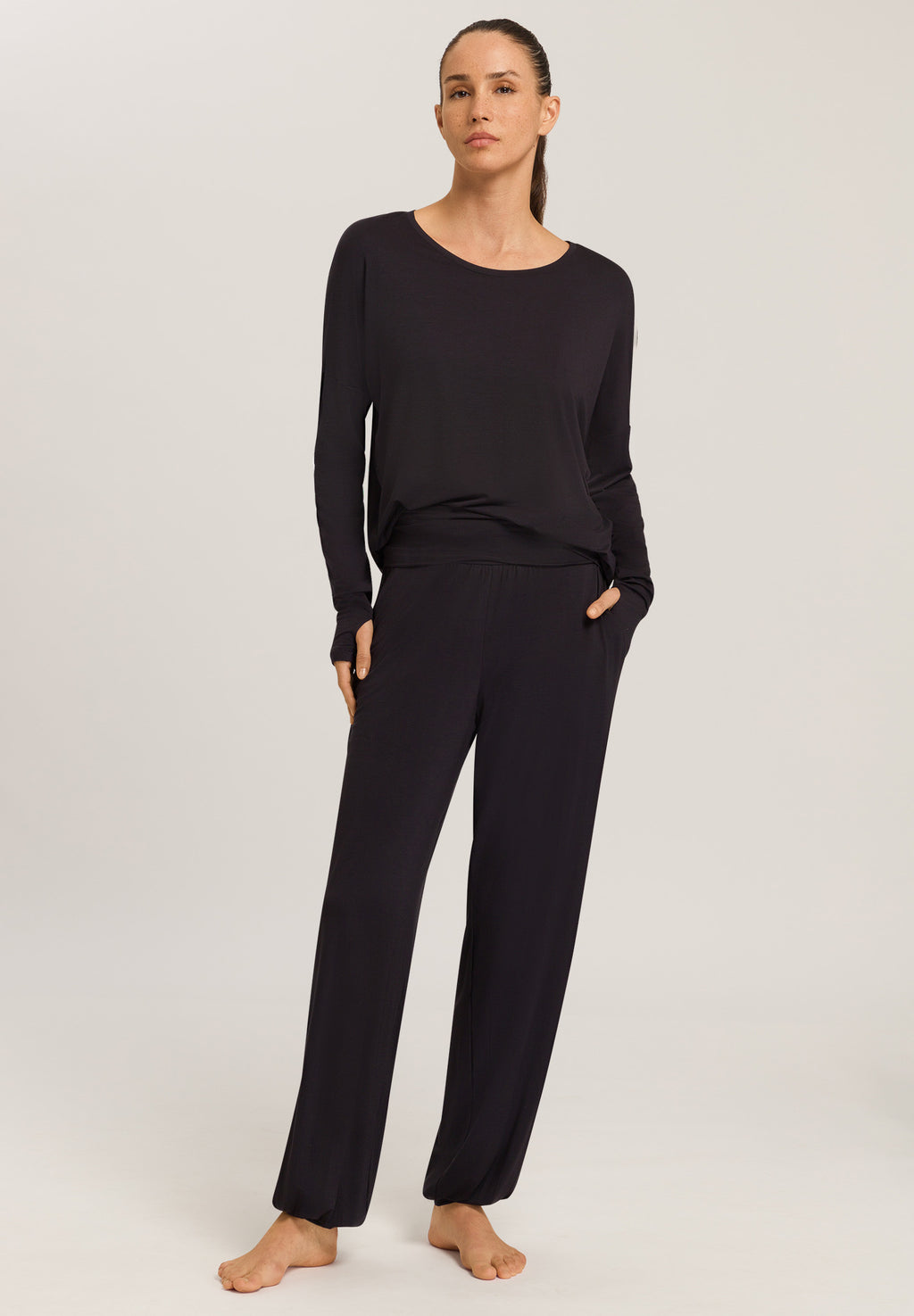 78796 Yoga L/Slv Shirt - 2199 Black Beauty