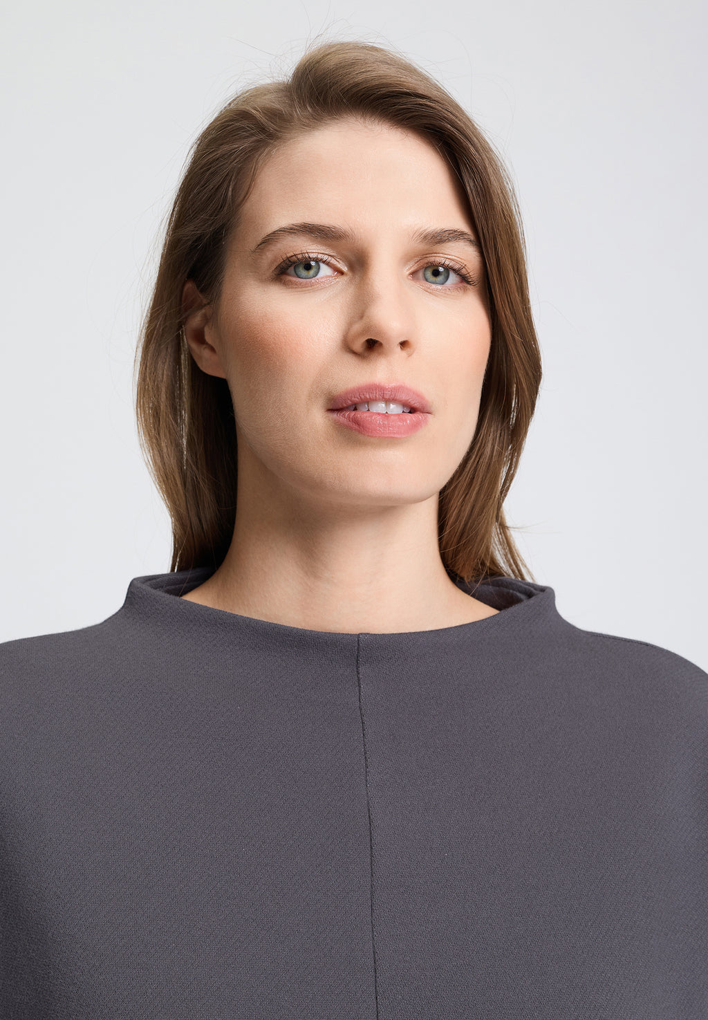 Easy Wear Pullover | Dark Sesame 78929-3163