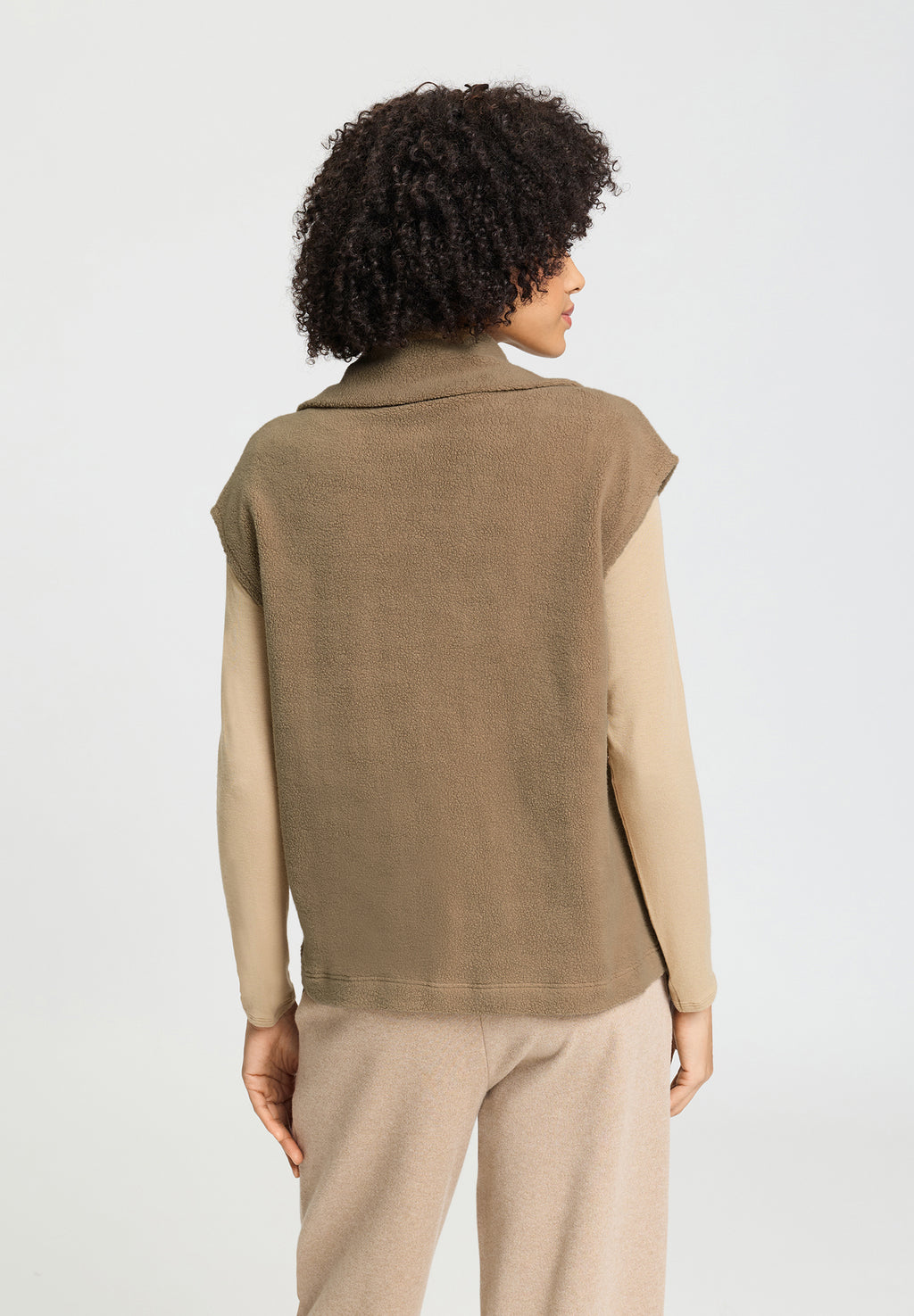 Easy Wear Teddy Vest | Suede Camel 78932-2825