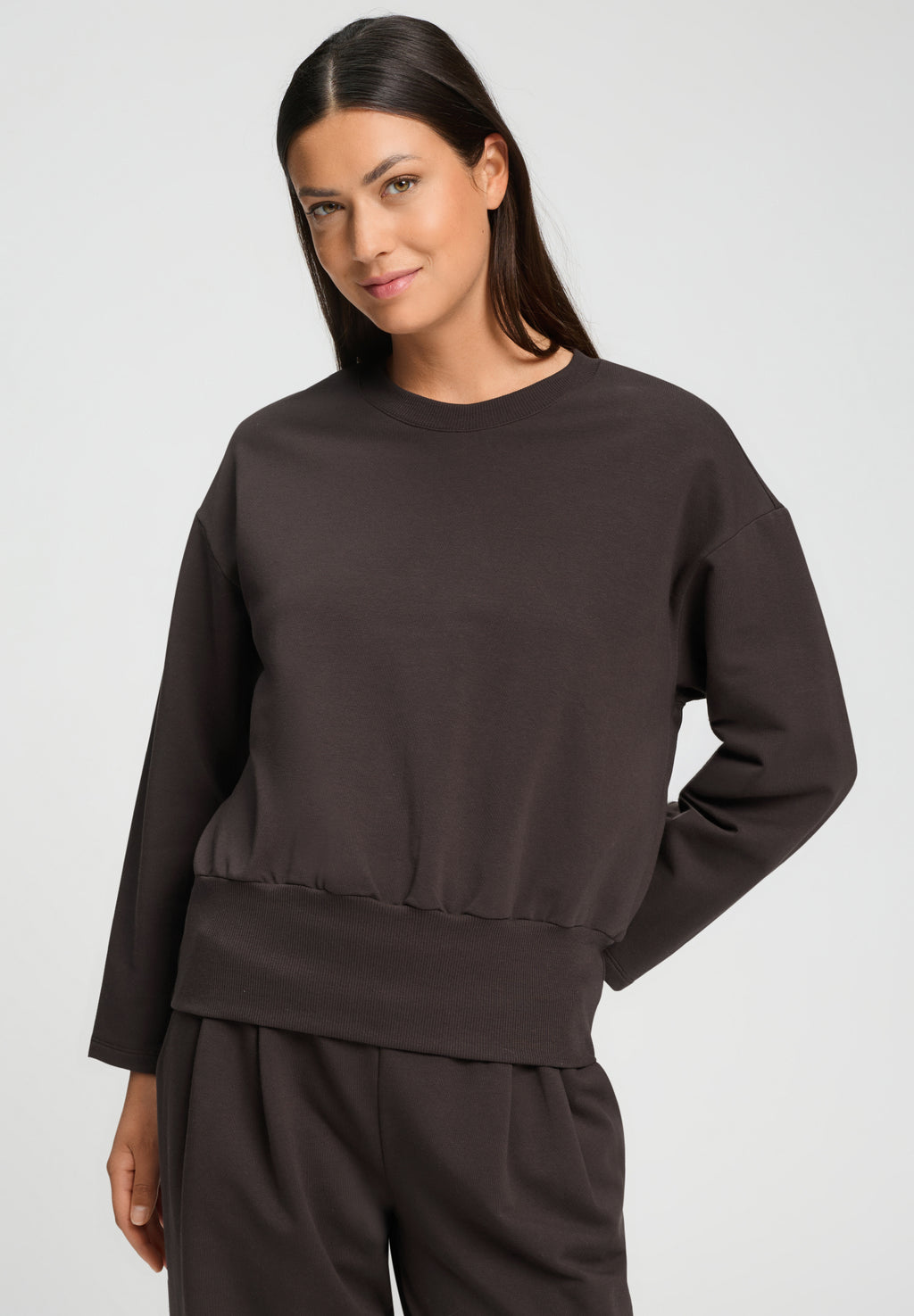 Natural Living Sweatshirt | Dark Mocha 78934-2185