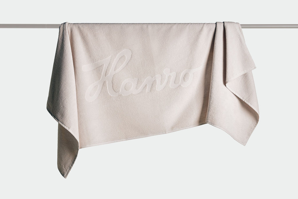 Hanro Beach Towel | Light Grey 970136-0009