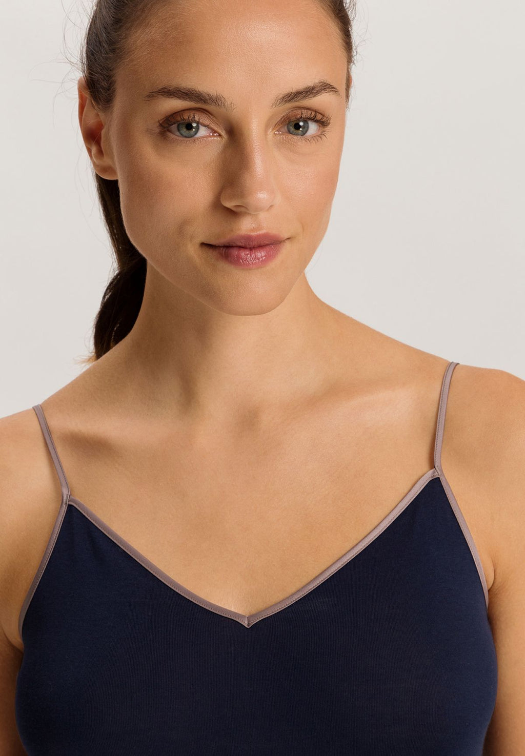 Cotton Seamless V-Neck Camisole | Deep Navy 71601-3067