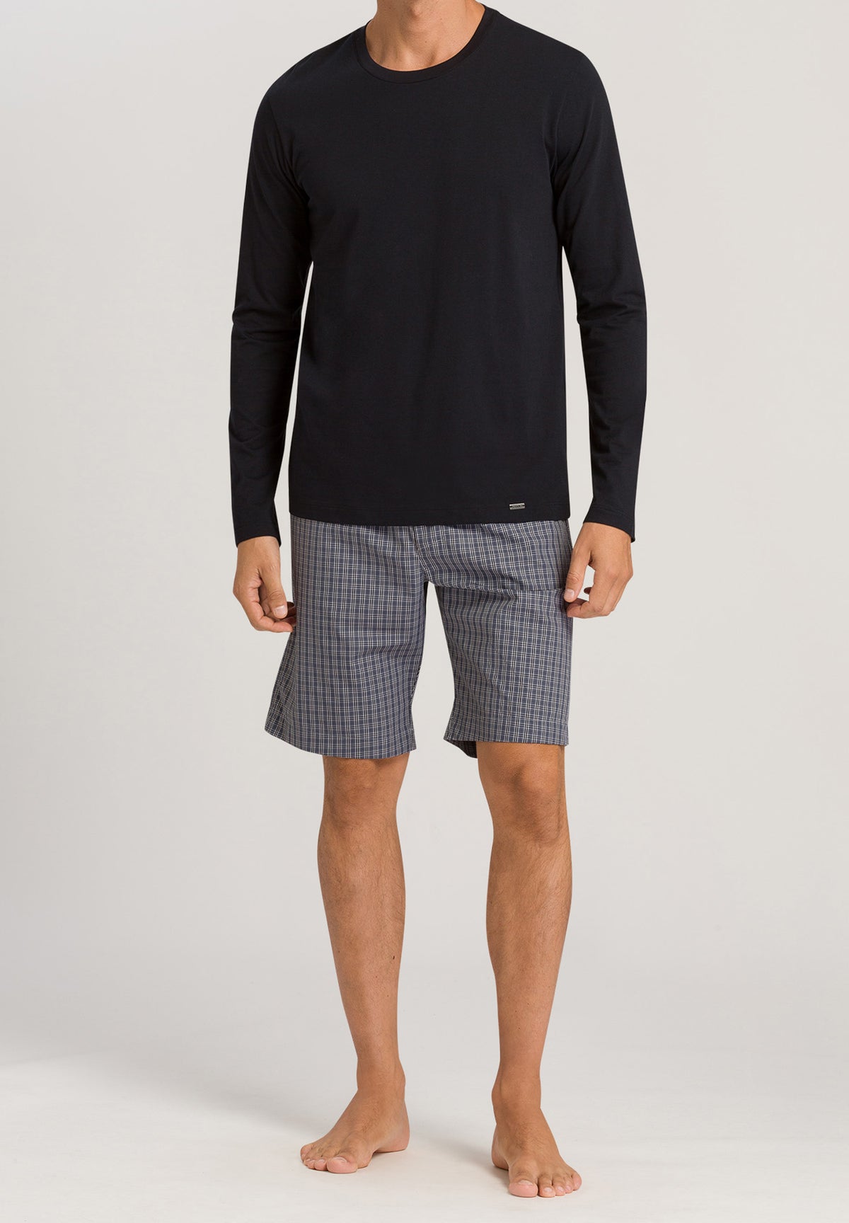 Living Shirts Cotton Crew Neck Top | Black 75053-019