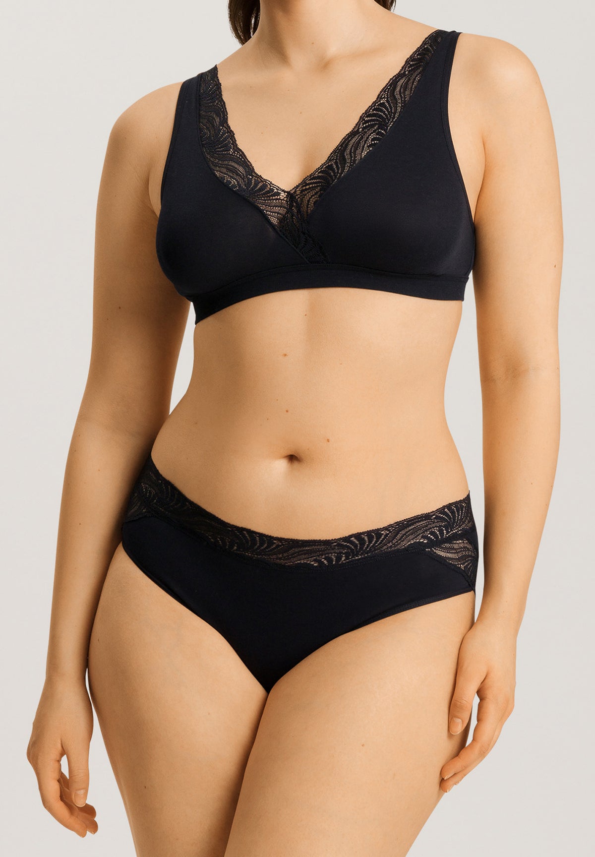 Cotton Delight Lace Trim Cotton Soft Cup Bra | Black 71838-019