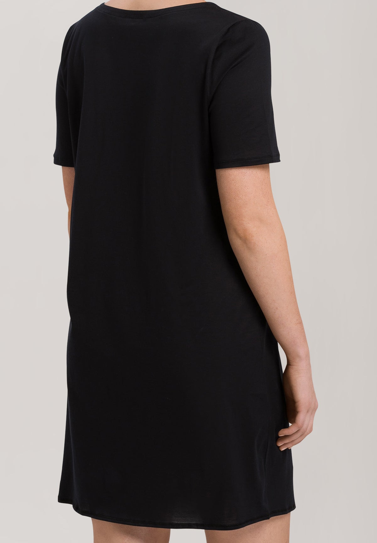 Cotton Deluxe Round Neck Cotton Nightgown | Black 77953-019