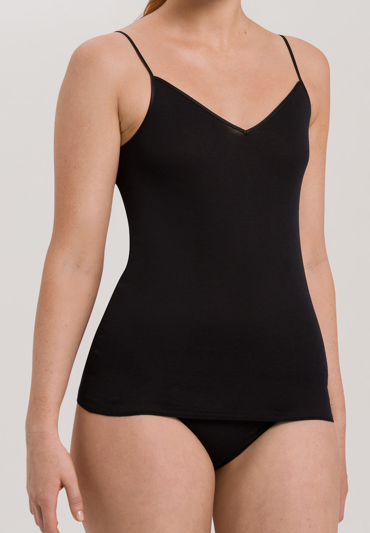 Cotton Seamless V-Neck Cotton Camisole | Black 71601-019