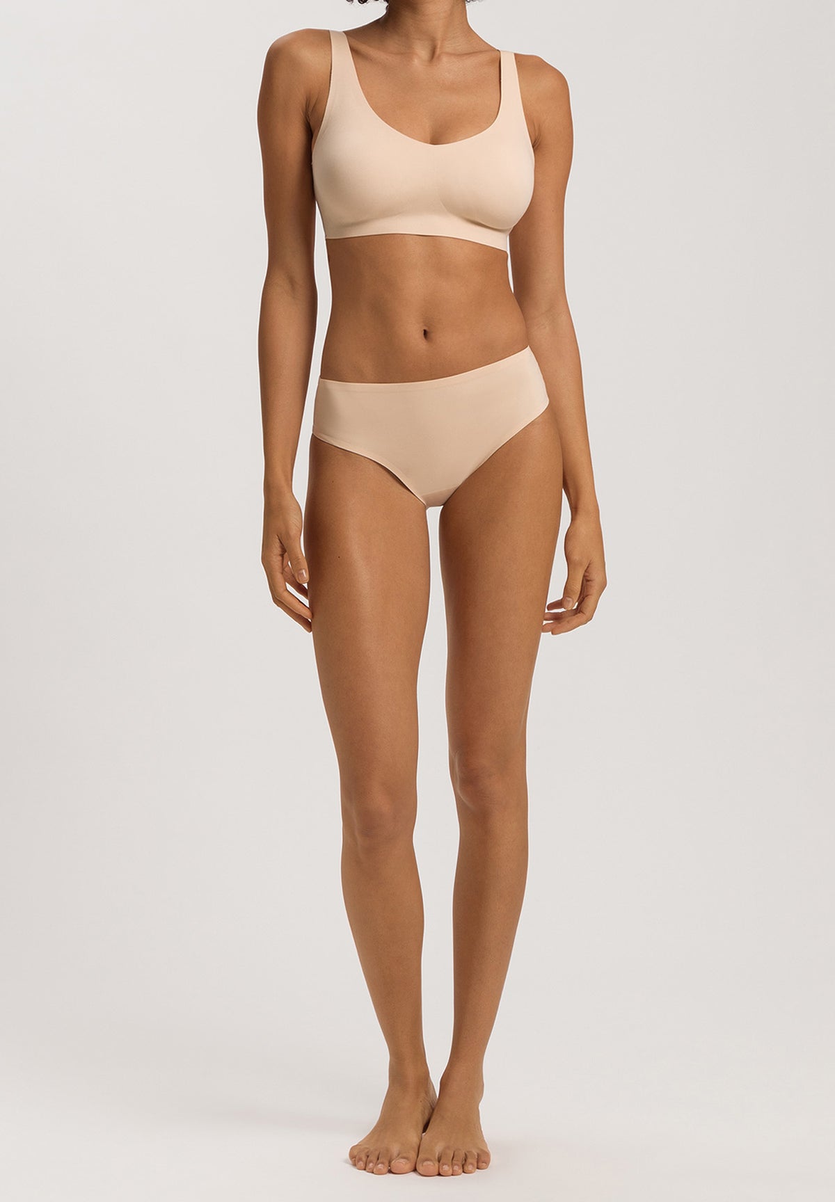 Invisible Touch Microfiber Seamless High Cut Brief | Beige 71141-274