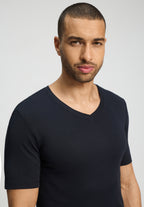 Sea Island Cotton Cotton V-Neck T-Shirt | Black 73173-019