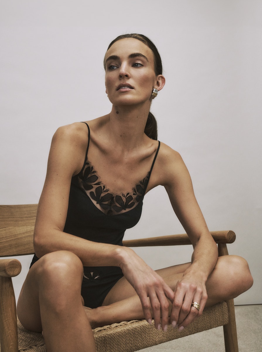 Kalea Floral Embroidered Camisole | Black 70847-019
